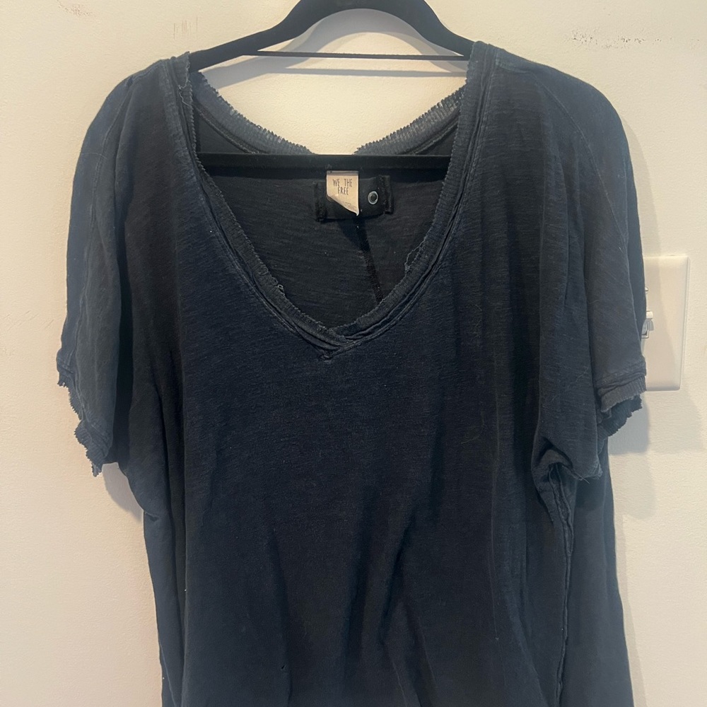FREE PEOPLE TOP - WELL LOVED
